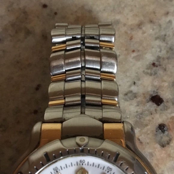 Authentic Tag Heuer WH1251-K1 Stainless Steel 18K Gold Two Tone Unisex Watch - Picture 4 of 12